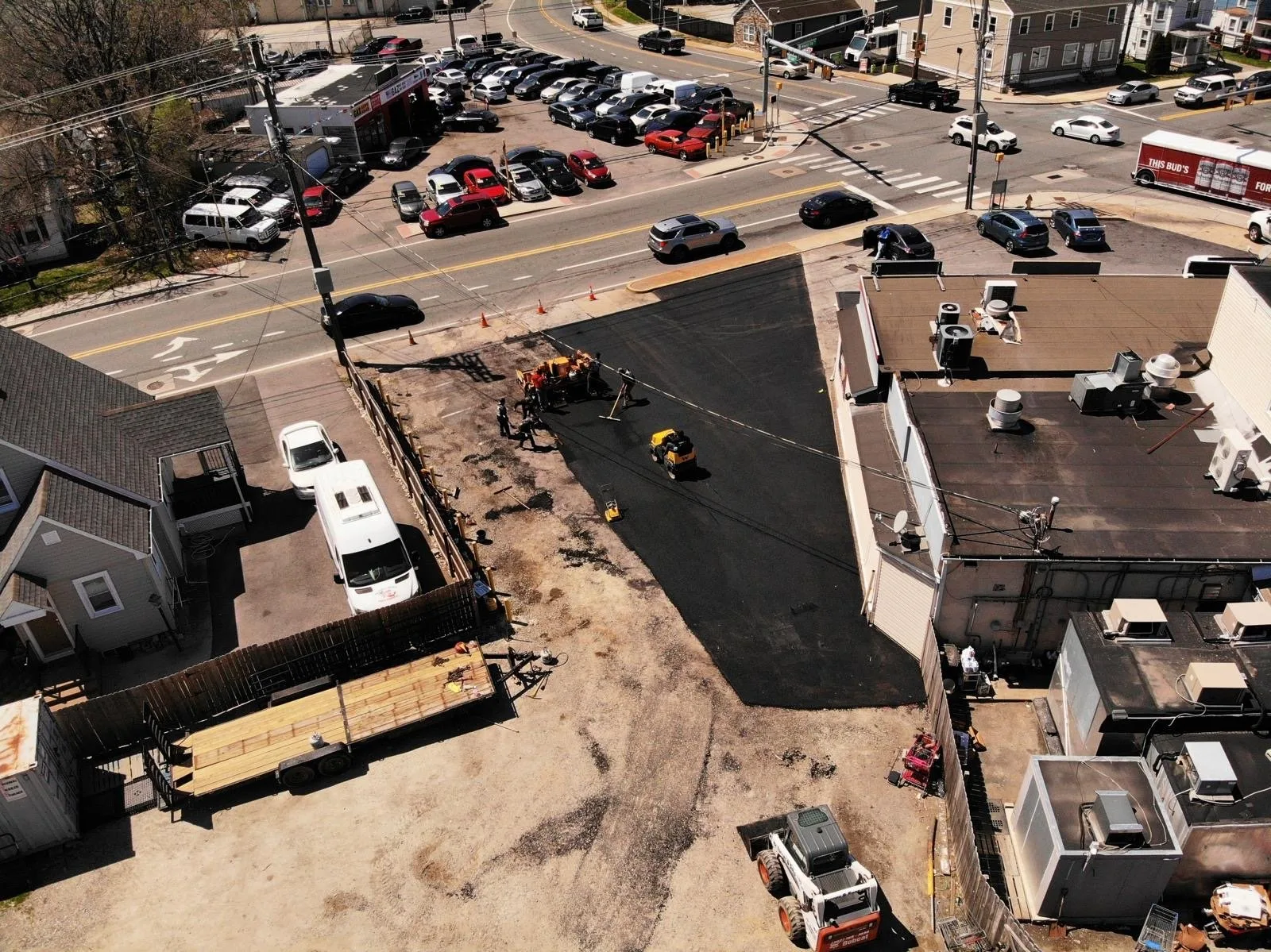 Asphalt vs. Concrete: Which Is Right for Your Delaware Property?